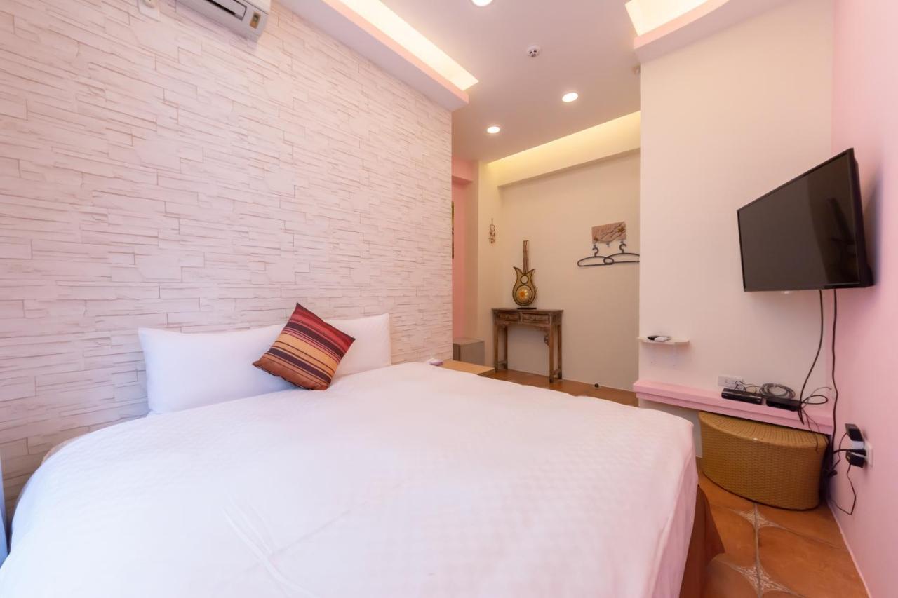 Rococo Homestay Hengchun Old Town Exterior foto